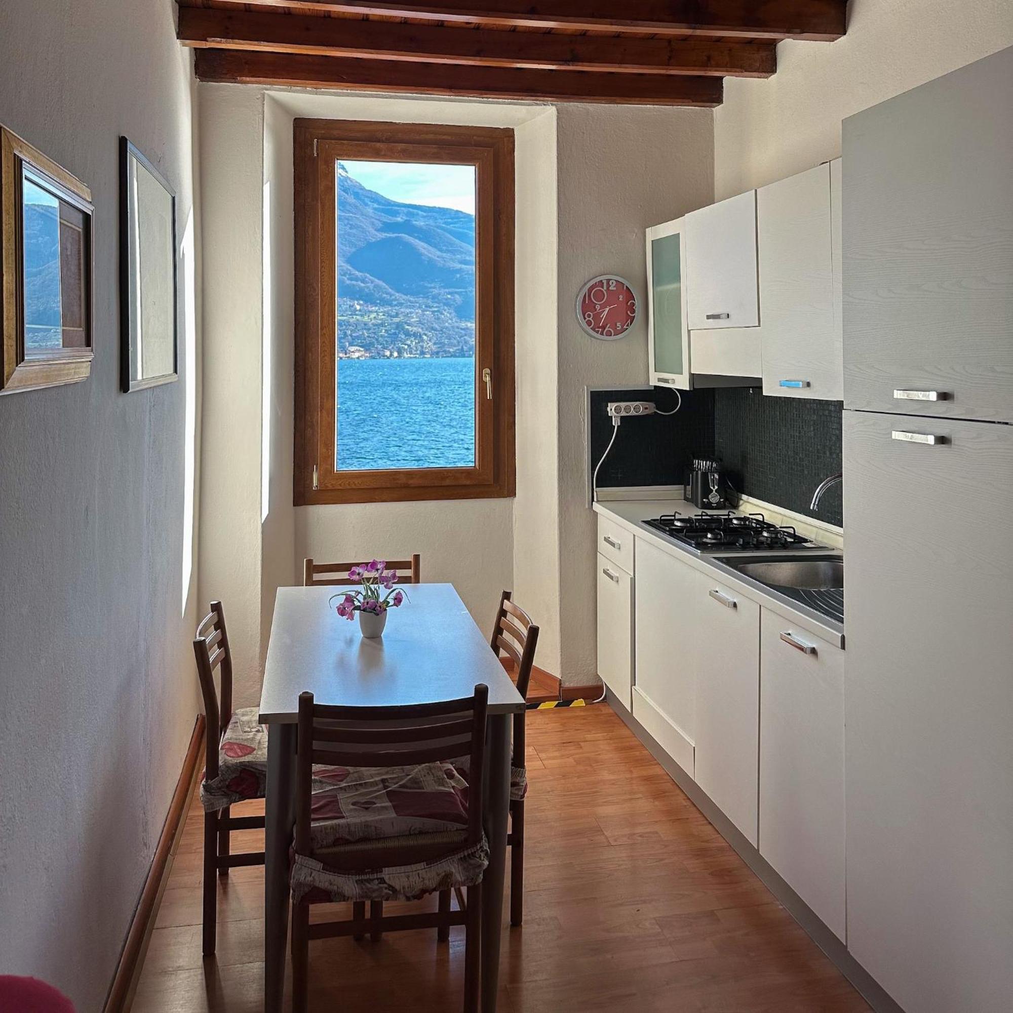 Renzo E Lucia Lake View Apartment Oliveto Lario Екстериор снимка