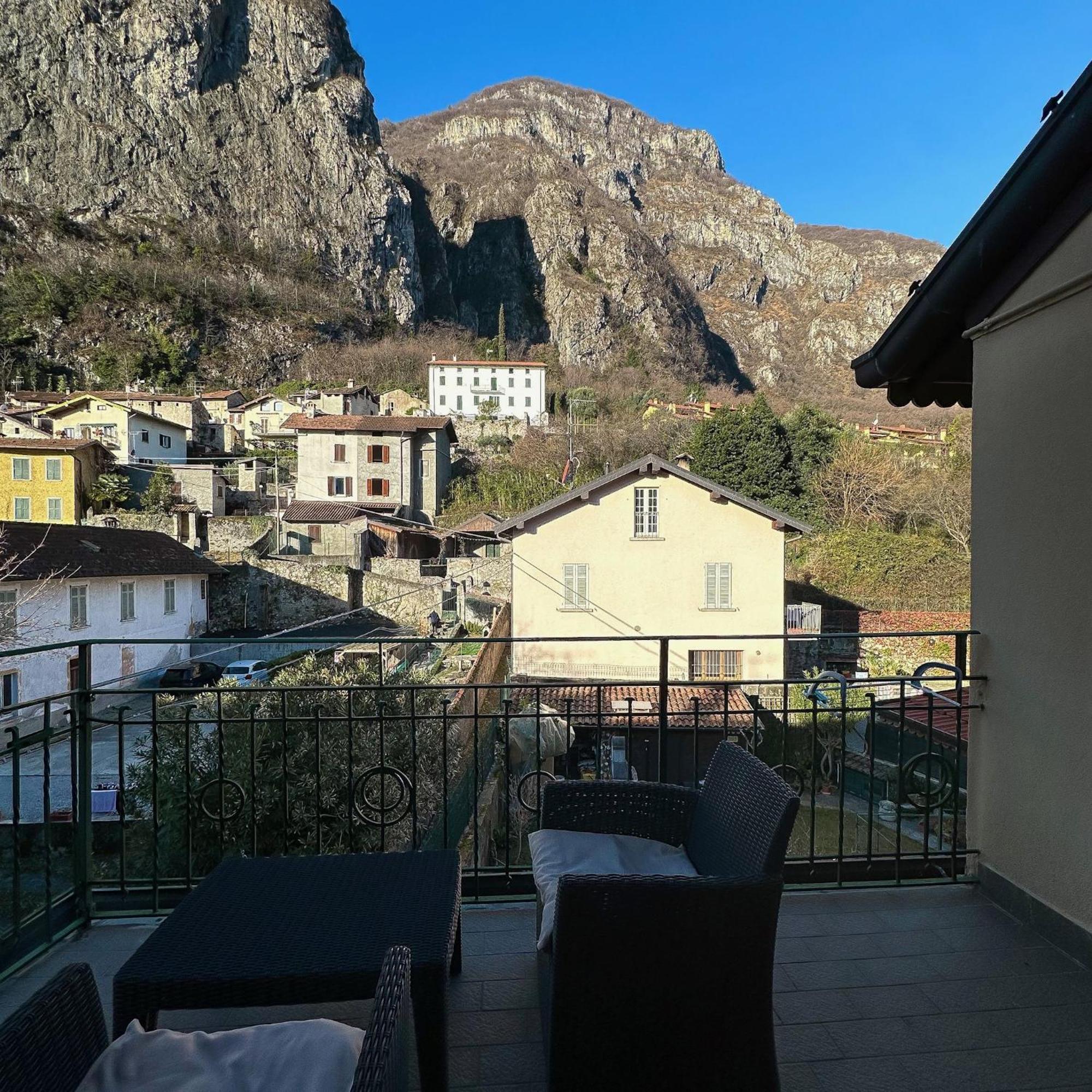 Renzo E Lucia Lake View Apartment Oliveto Lario Стая снимка